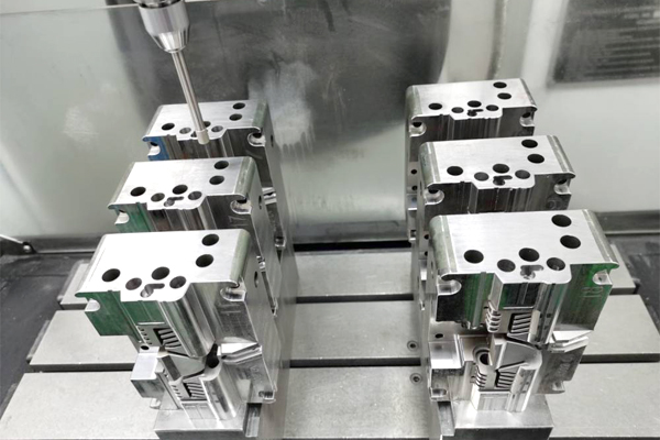 精密机械零配件的维护与保养知识